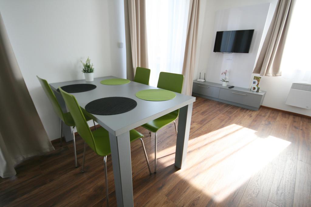 Apartmany Apollon Resort Леднице Экстерьер фото