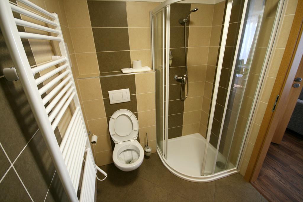 Apartmany Apollon Resort Леднице Экстерьер фото