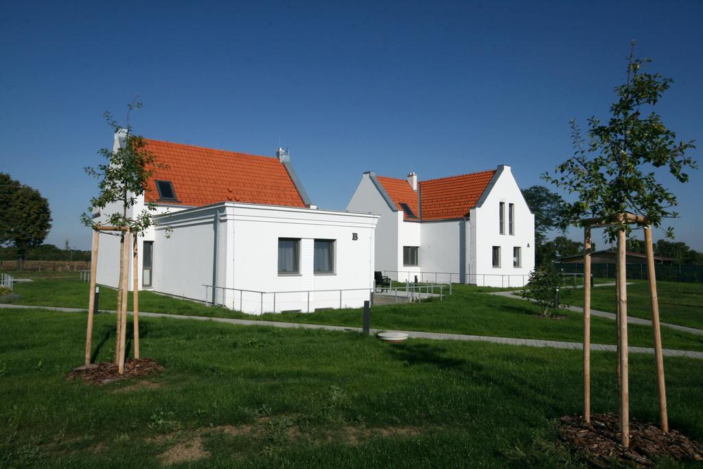 Apartmany Apollon Resort Леднице Экстерьер фото