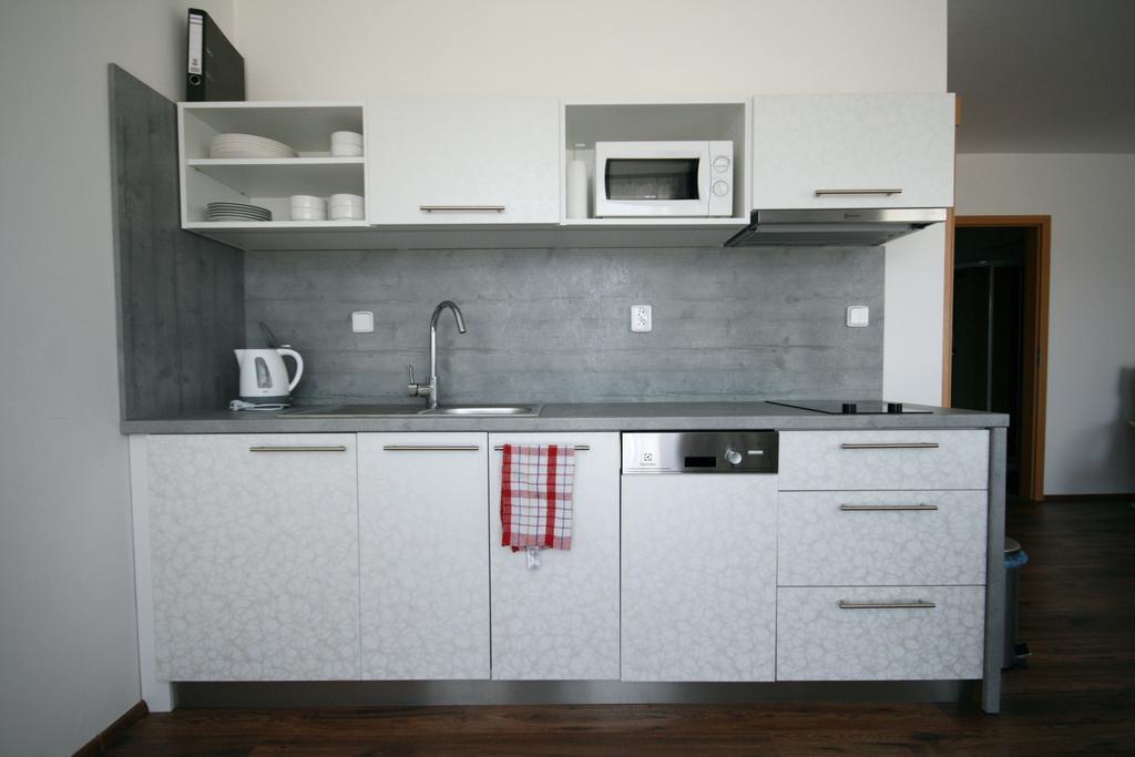 Apartmany Apollon Resort Леднице Экстерьер фото