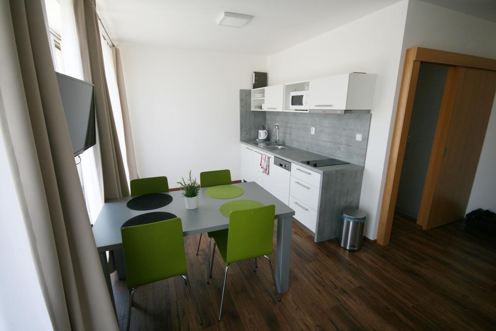 Apartmany Apollon Resort Леднице Экстерьер фото